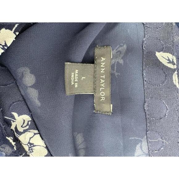 Ann Taylor Top Womens Large Ruffle V Neck Button Up Sheer Sleeve Navy Floral - Picture 9 of 11